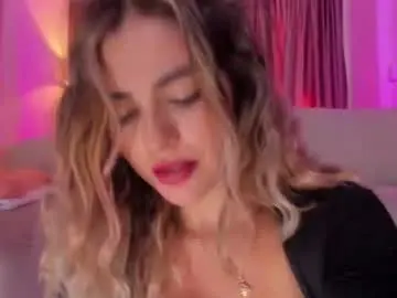 Leah_greyy  live sex cam