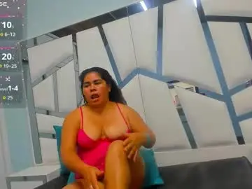 Luna_hott1_  live sex cam