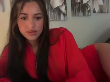 Minahoneyy38  live sex cam