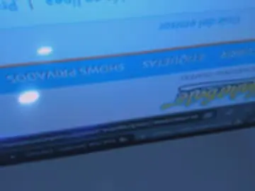 Agatha_steel20  live sex cam