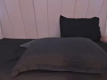 Agatha_steel20  live sex cam