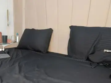 Agatha_steel20  live sex cam