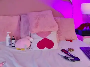 Emmacrush  live sex cam