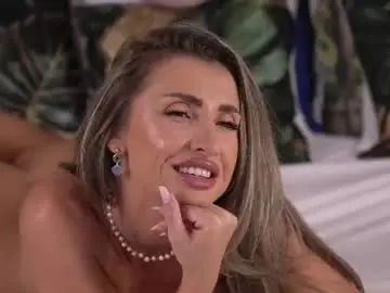 Enjoyableemma  live sex cam