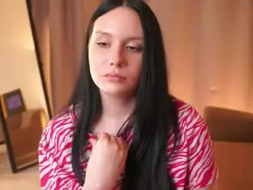 Eurasingletary  live sex cam