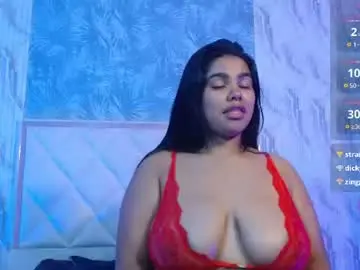 Juliieta_tay  live sex cam