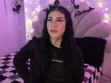 Korolovaa  live sex cam