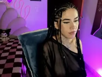 Korolovaa  live sex cam