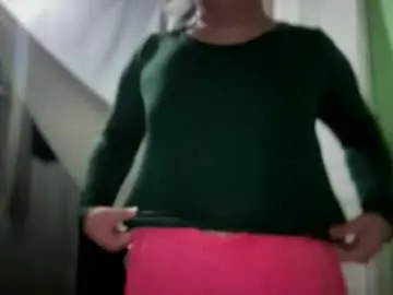 Lovely_ricaxxx  live sex cam