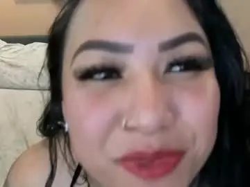 Luckylee1992  live sex cam