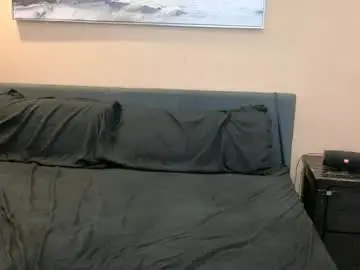 Luckylee1992  live sex cam