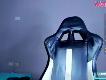 Luna_sweeett_  live sex cam