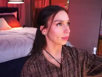 Lunanight_  live sex cam