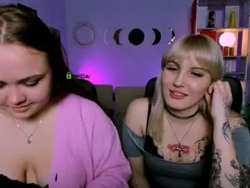 Mia_blazing  live sex cam