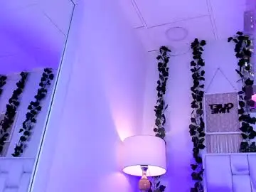 Miaa_gh1  live sex cam