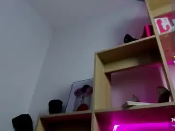 Pink_secret  live sex cam