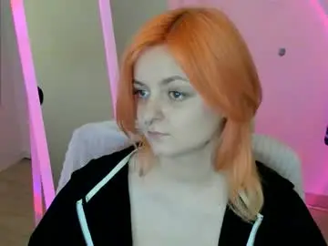 Red_bestie_  live sex cam