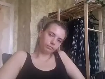 Tondamumpower  live sex cam
