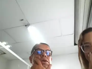 Carolina8713  live sex cam