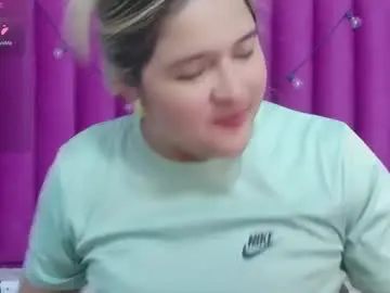 Collegepawglovedaddy  live sex cam