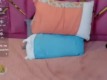 Collegepawglovedaddy  live sex cam
