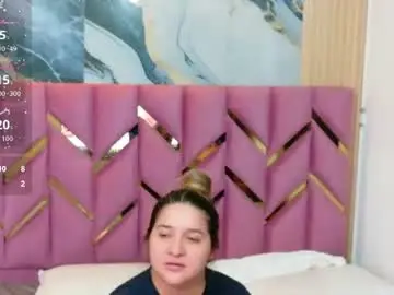 Collegepawglovedaddy  live sex cam