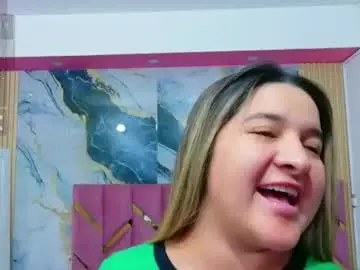 Collegepawglovedaddy  live sex cam