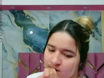 Collegepawglovedaddy  live sex cam