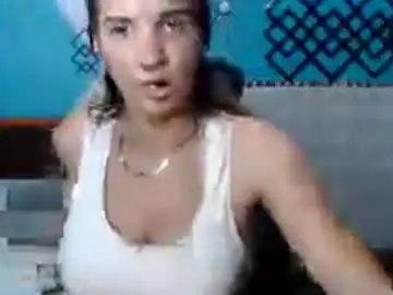 Megan_little_  live sex cam