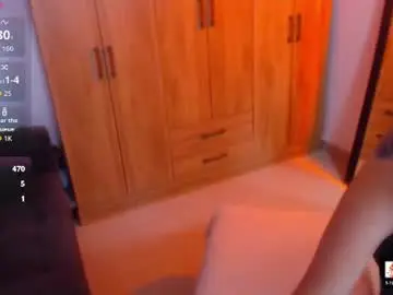 Mia_kenzie  live sex cam