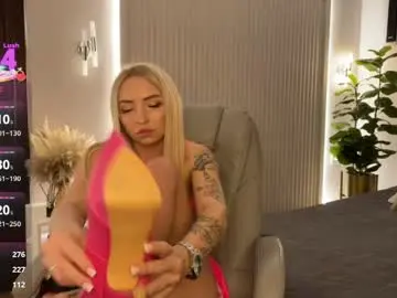 Ohmyemma  live sex cam