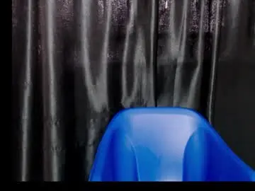 Queenofalltest  live sex cam