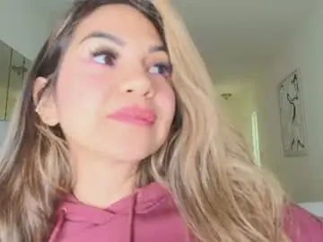 Shanell_rousex  live sex cam