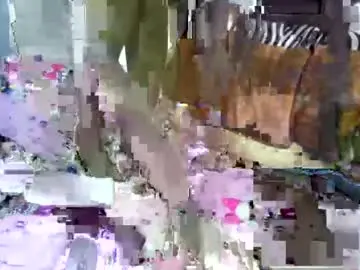 Sweettiny01  live sex cam