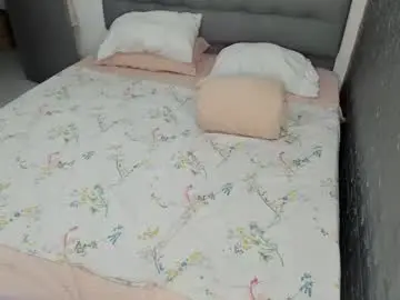 Bellaprettty  live sex cam