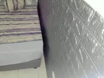 Bellaprettty  live sex cam