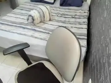 Bellaprettty  live sex cam