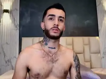 Coral_foxx  live sex cam