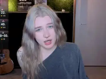 Eshleeeygreen  live sex cam