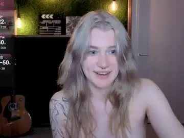 Eshleeeygreen  live sex cam