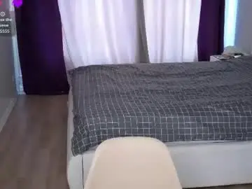 Eshleeeygreen  live sex cam