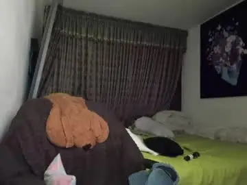 Kyhara  live sex cam