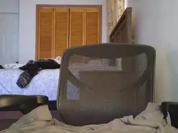 Lovelace390  live sex cam