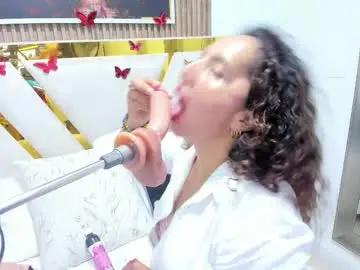 Luna_naughty1  live sex cam