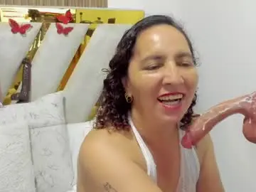 Luna_naughty1  live sex cam