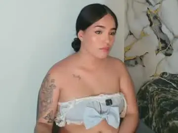Mia_hotpvt  live sex cam