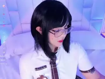 Nanaosaky  live sex cam