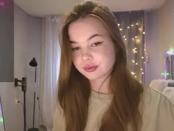 Petite_peach__  live sex cam