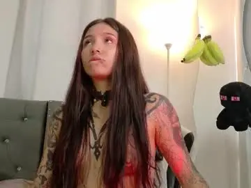 Sara_queen9  live sex cam