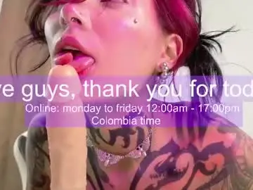 Sara_queen9  live sex cam
